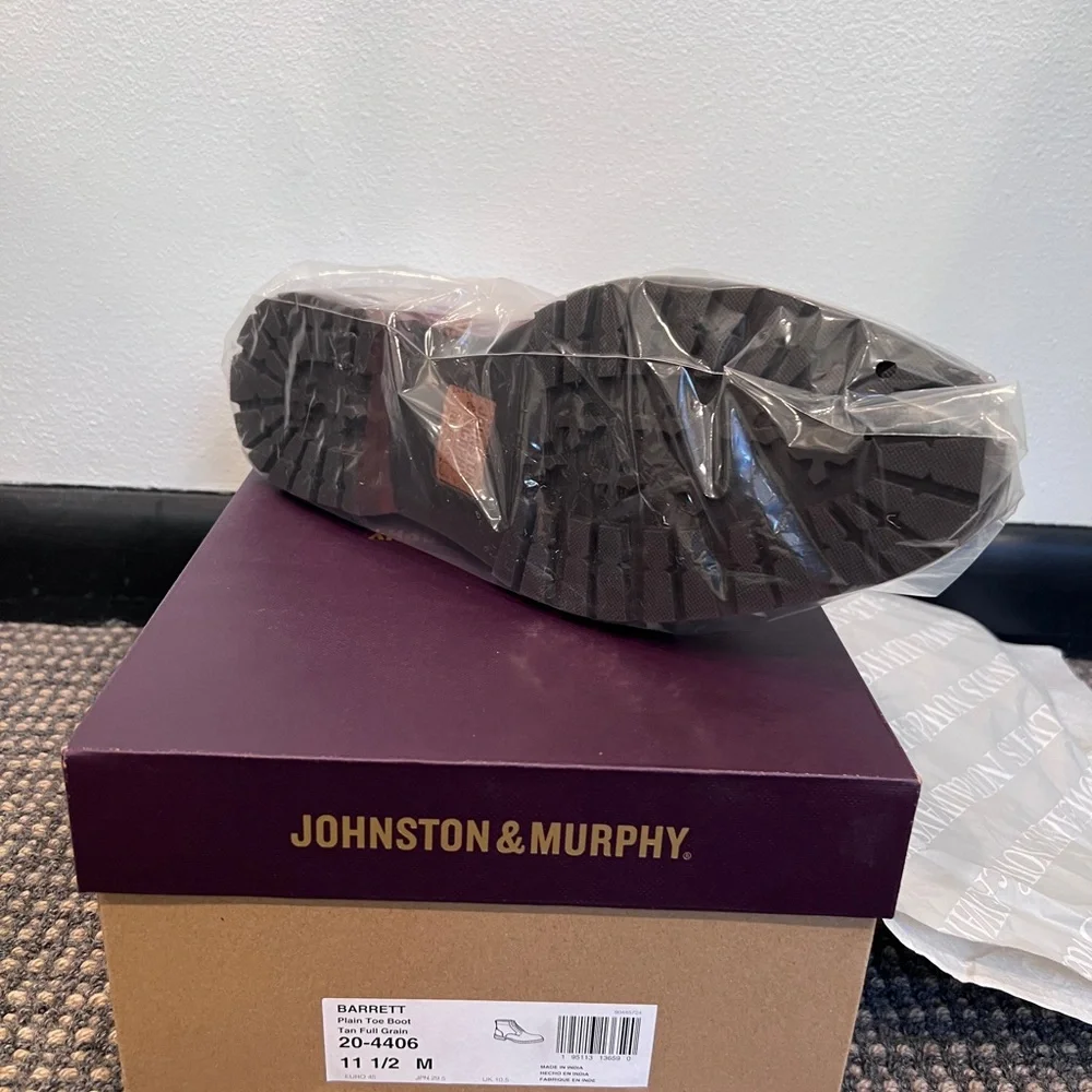 Johnston & Murphy Men's Barrett Leather Plain Toe Boot